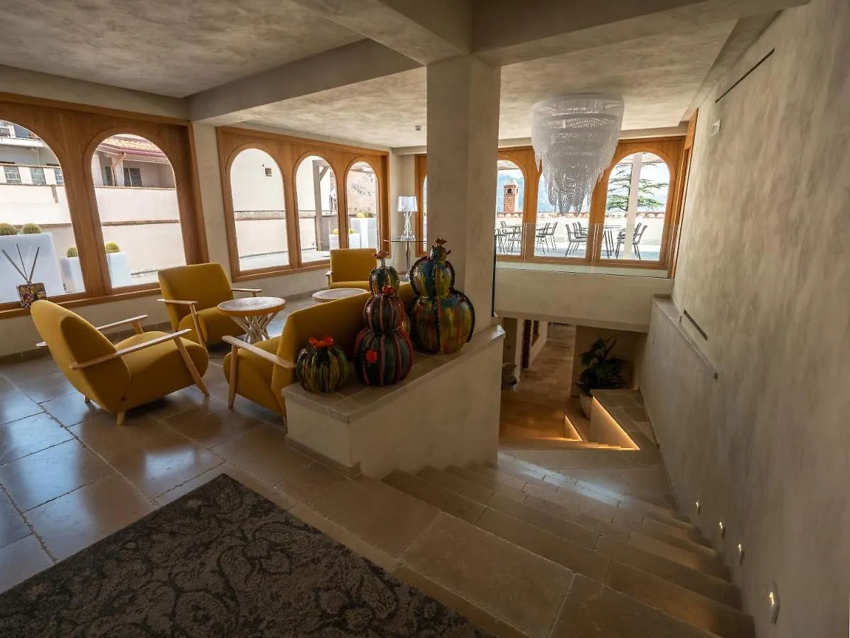 Villa Fiorita Boutique Hotel 4*, Taormina Italy