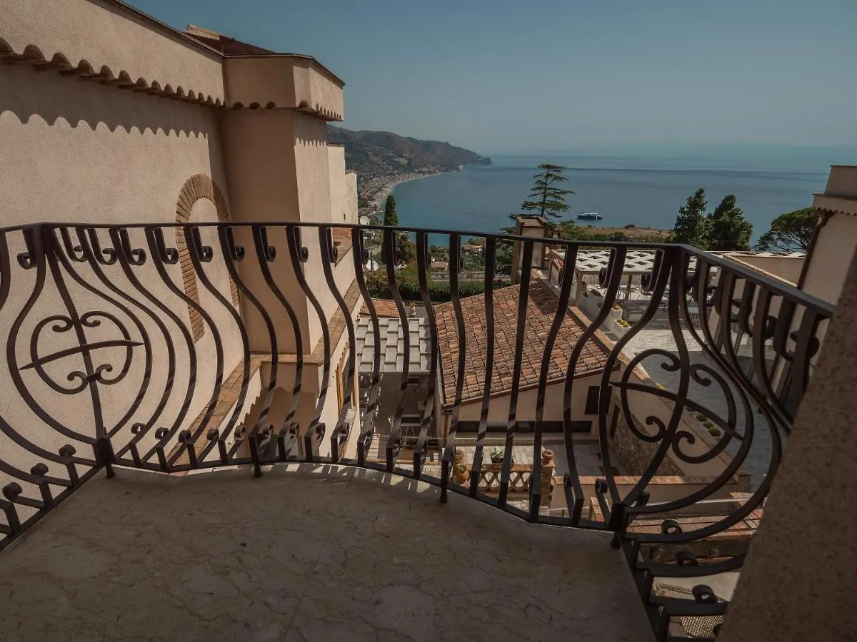 Villa Fiorita Boutique Hotel Taormina 4*,